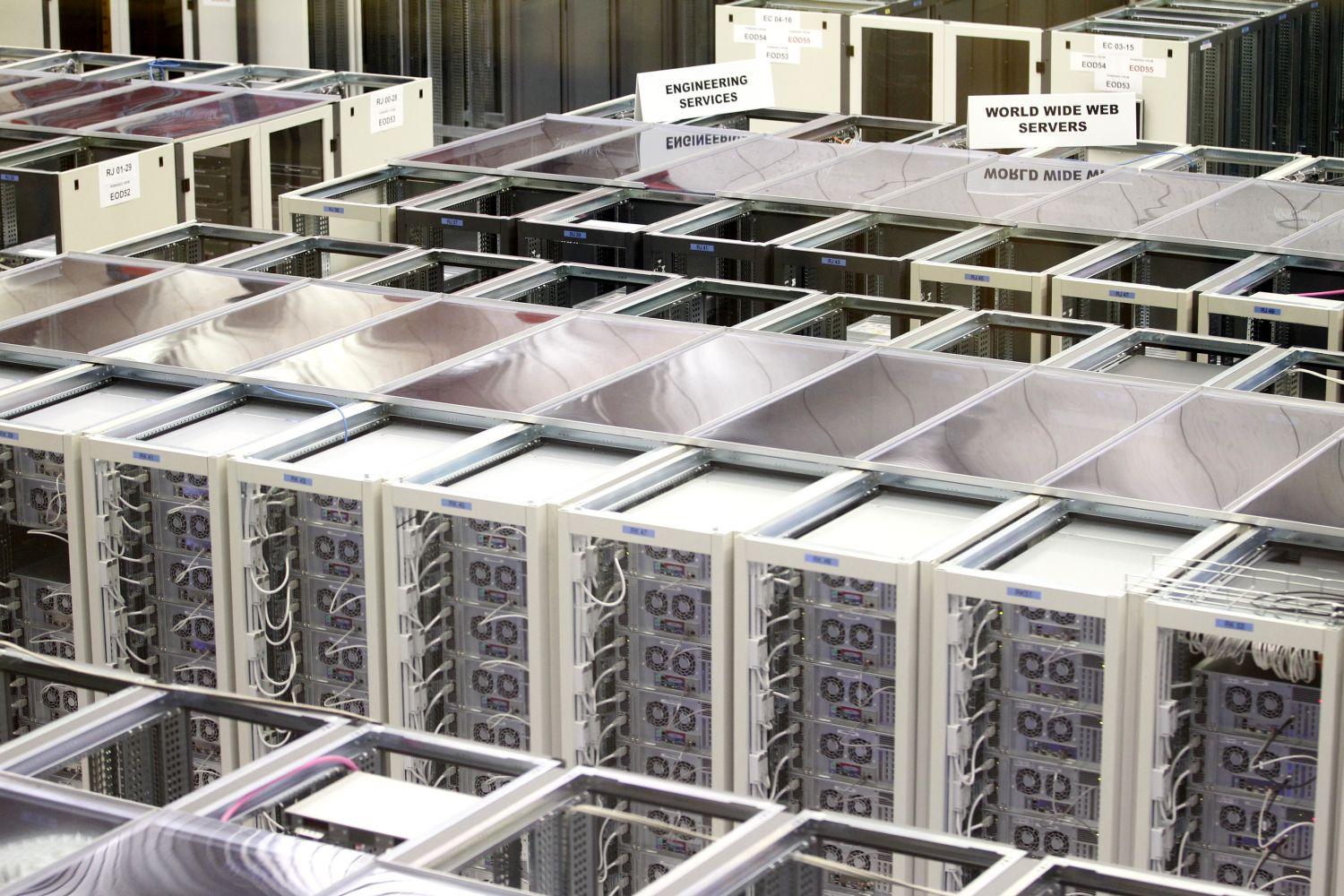 Így néz ki a Nagy Hadronütköztető számítógépparkja
